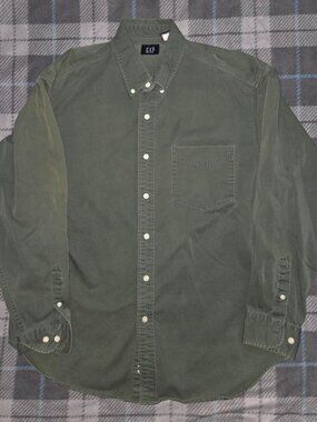 vintage 90s gap button up long sleeve shirt